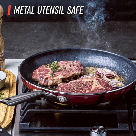 New Red Volcano Textured Ceramic Nonstick, 9.5" Frying Pan Skillet - Picture 4 of 15